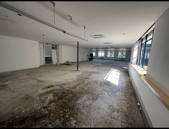 327M² OFFICE TO LET IN ROSEBANK